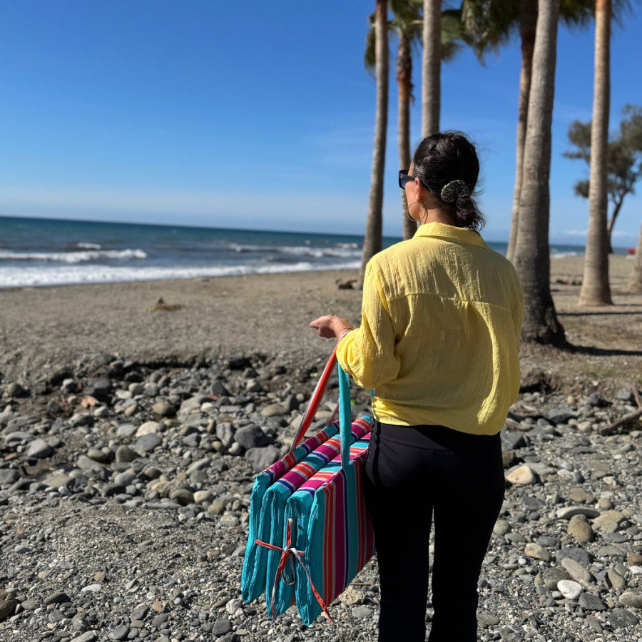 Mata na kamieniste plaże, idealna na urlop!