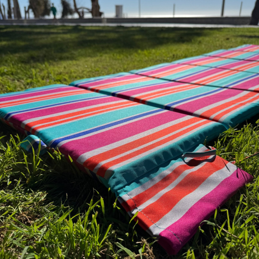 Mata na kamieniste plaże, idealna na urlop!